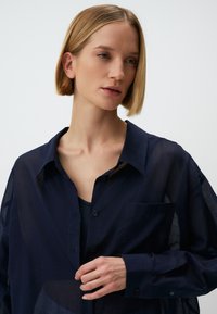 Jimmy Key LONG SLEEVE PLAIN - Hemdbluse - dark blue
