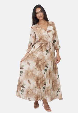Maxi-jurk van lichte stof, met grote beige bloemen en groene bladeren, met een wikkelontwerp, een ceintuur in de taille en gerimpelde mouwen.