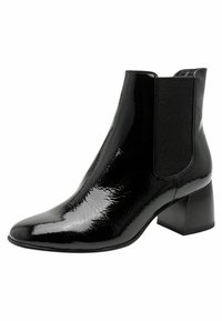 Stivale ankle in pelle verniciata nera con punta arrotondata e un pannello elastico texturizzato, caratterizzato da un tacco a blocco e una finitura liscia.