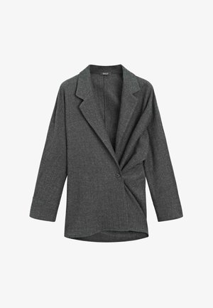 Grijze blazer van een zachte, gestructureerde stof. Heeft een notch-kraag, enkele knoopsluiting en een gedrapeerd ontwerp met een gebogen zoom.