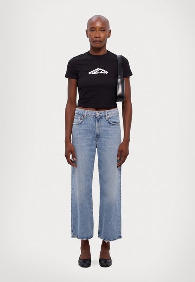DSQUARED2 ICON MINI TEE - Trükipildiga T-särk - black