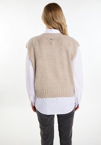 Thumbnail Image 3