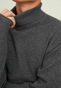 Jack & Jones JJEHILL ROLL NECK - Maglione - dark grey melange