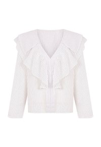 Langærmet hvid bluse med tynde sorte lodrette striber og stort flæsekravedetalje langs V-udskæringen.