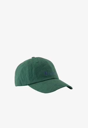 Casquette de baseball verte avec des motifs abstraits brodés et un petit logo d'arbre brodé à côté du mot "FAGUO" sur le panneau avant.