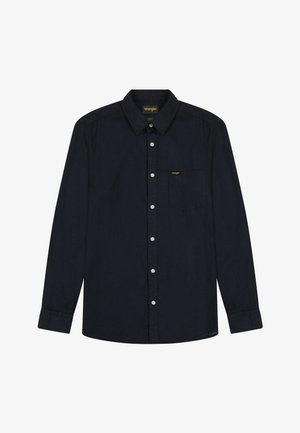 Juoda ilgomis rankovėmis mygtukais užsegama marškinėliai su apykakle, priekyje kišenė, balti mygtukai ir Wrangler logotipas ant kišenės bei apykaklės etiketėje.