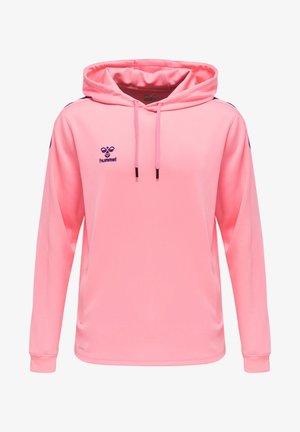 Lyserød hættebluse med snore, kontrasterende navy detaljer på ærmerne og et navy logo på brystet. Fremstillet af blødt materiale.