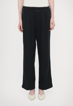 ROMILLA - Stoffhose - black
