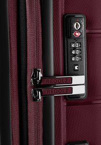Redolz WHEEL SUITCASE SET UNISEX - Juego de maletas - burgundy
