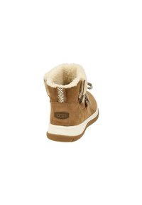 UGG LAKESIDER HERITAGE LACE - Botas para la nieve - chestnut