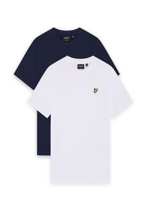 Deux t-shirts à col rond pliés, l'un bleu marine et l'autre blanc avec un petit logo d'oiseau jaune sur la poitrine.