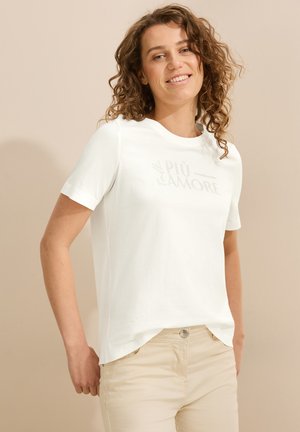 Hvid bomulds t-shirt med korte ærmer og rund halsudskæring, med et lys grå "PIÙ AMORE" grafik på forsiden.