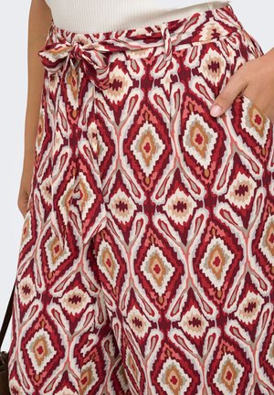 ONLY Carmakoma CARMIKASI CULOTTE BELT PANTS - Παντελόνι - brick red