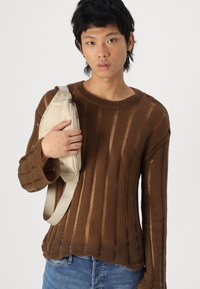 Night Addict Πουλόβερ - brown