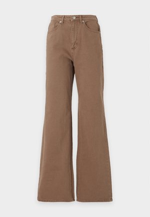 Vero Moda, VMTESSA HR WIDE JEANS COLOR GA NOOS - Wide Leg - chocolate torte