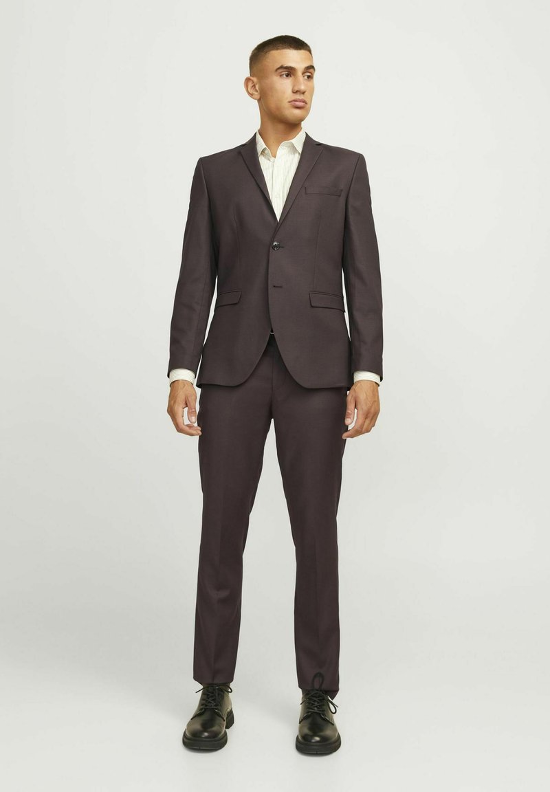 Jack & Jones PREMIUM JPRSOLARIS NOOS - Broek - winetasting/bordeauxrood Jack & Jones PREMIUM JPRSOLARIS NOOS - Broek - winetasting/bordeauxrood