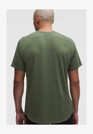 lululemon, LICENSE TO TRAIN SHORT-SLEEVE - T-Shirt sport - sassy sage