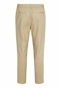 Beige elastische taillebroek met een rechte pasvorm, voorzien van twee achterzakken en een zachte, lichtgewicht stof. Minimalistisch ontwerp zonder patronen.