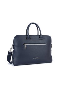 Valigetta in pelle blu navy con doppi manici, tasca anteriore con zip, tracolla rimovibile e logo del marchio "LANCASTER".