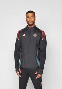 adidas Performance FC BAYERN TIRO WINTERIZED - Sporto klubų atributika - black