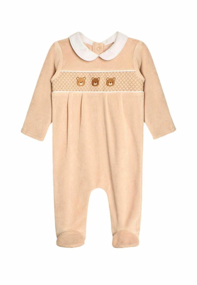Combinaison bébé beige à manches longues en matériau doux, dotée d'un col blanc et de trois appliqués d'ours sur la poitrine.