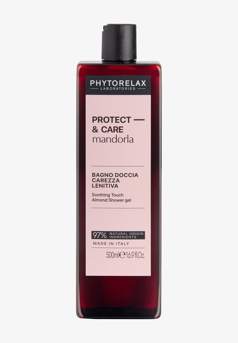 Phytorelax Protect & Care Almond Soothing Touch douchegel, fles van 500 ml, 97% natuurlijke ingrediënten, gemaakt in Italië.
