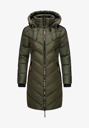 Aukščiai žalia paminkštinta striukė su zigzago raštu, aukštu apykakle ir reguliuojama gaubtu. Su užtrauktuko uždarymu priekyje ir šoninėse kišenėse. Juodi akcentai.