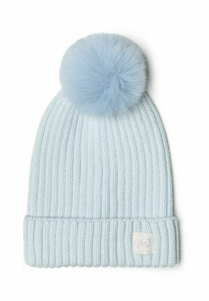 Helle blaue, gestrickte Mütze mit geripptem Muster und einem flauschigen blauen Pompon oben. Besitzt ein kleines, weißes Etikett am Rand.