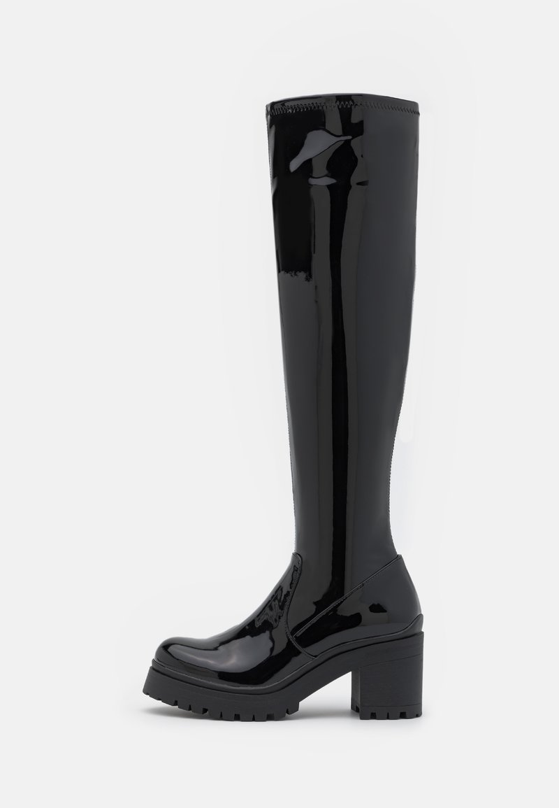 Cizme peste genunchi