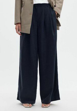 Selected, WIDE LEG HOSE BUNDFALTEN - Панталони - dark sapphire