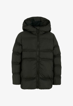 Giacca a vento nera con zip frontale e cappuccio attaccato, caratterizzata da sezioni trapuntate orizzontali per l'isolamento.