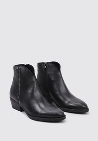 Sandra Fontán LIBREVILLE - Botines - black