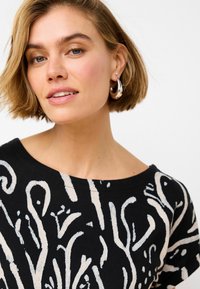 Next ROUND NECK CAP SLEEVE  REGULAR FIT - Nyomott mintás póló - black white swirl print