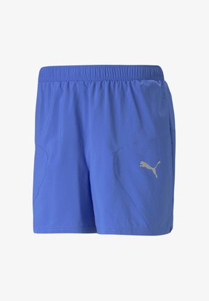 Blaue Sportshorts mit elastischem Bund und Puma-Logo am rechten Bein, mit aufgenähten Details an der Vorderseite.