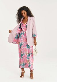 NAOKO PRIMROSE - Maxi šaty - light pink