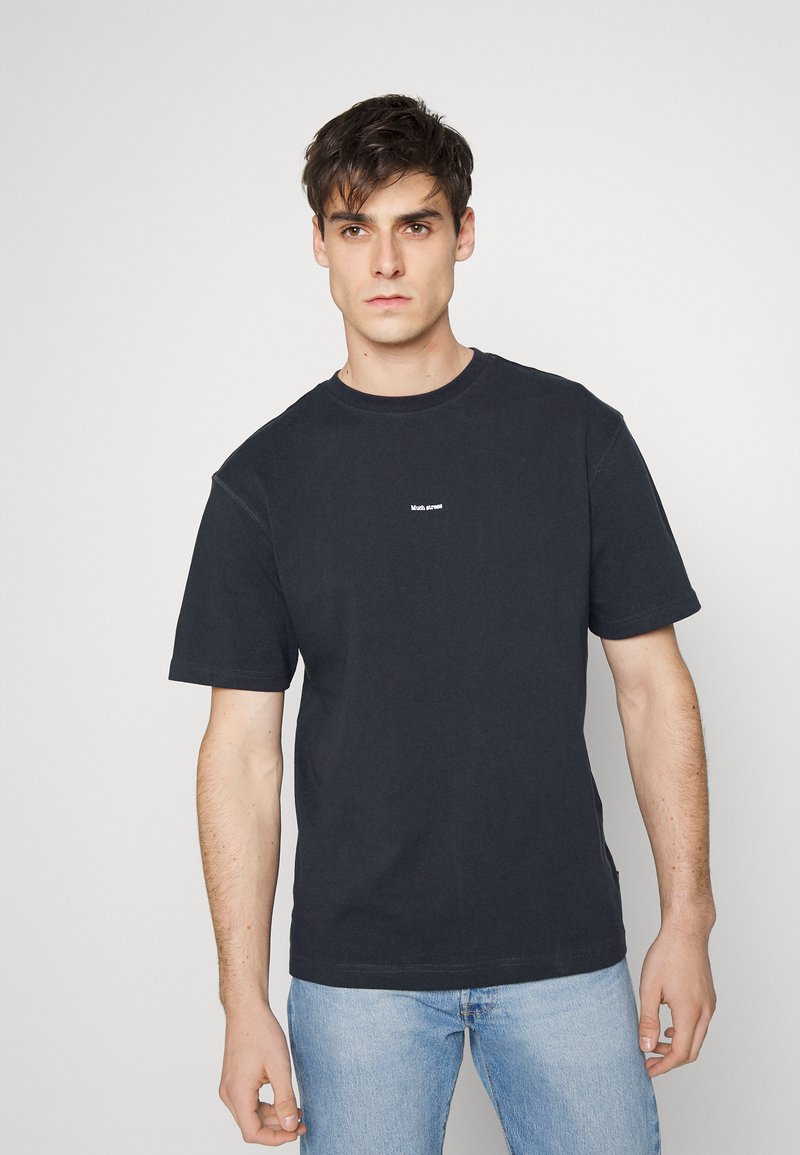 Only & Sons ONSOSRIS LIFE REDACT TEE - T-shirt estampada - dark navy