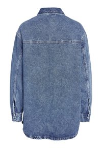 Camicetta in denim, lavaggio azzurro chiaro, maniche lunghe, polsini con bottoni, colletto a punta, cucitura del giogo posteriori, orlo dritto, texture non decorata.