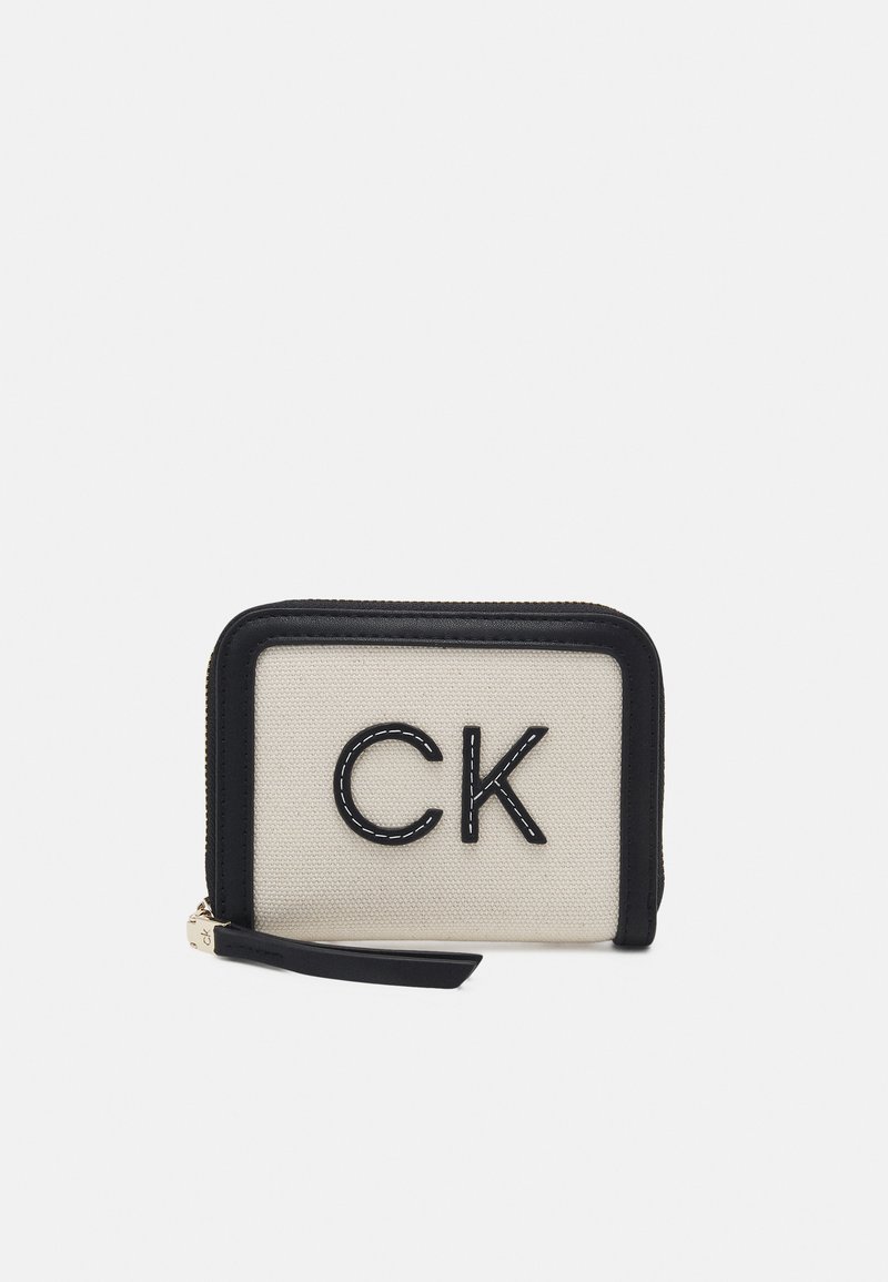 Damen Geldbörsen | Calvin Klein RESORT WALLET Geldbörse sand/beige - BN02932 Damen Geldbörsen | Calvin Klein RESORT WALLET Geldbörse sand/beige - BN02932