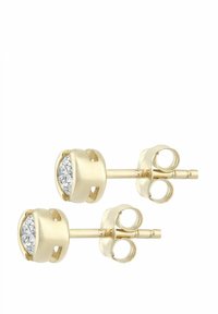 Oorbellen met goudkleurige studs met een ronde, heldere cubic zirconia steen gezet in een glad, gebogen randje met een klassieke pen en vlinder sluiting.