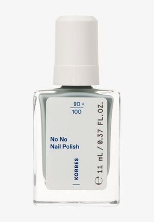 Vernis à ongles Korres No No dans un flacon en verre transparent de 11 mL avec un capuchon blanc. Couleur vert clair avec un texte bleu sur l'étiquette.