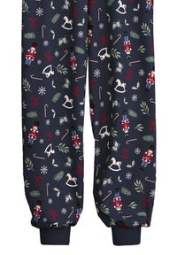 Marineblauwe pyjamabroek met een feestelijke print van kerstmannen, schommelpaarden, zuurstokken en sneeuwvlokken. Met elastische boorden aan de enkels, gemaakt van zachte stof.