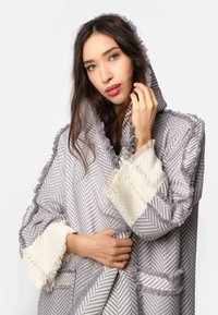 MAЯSIKØH LISKA - Accappatoio - grey