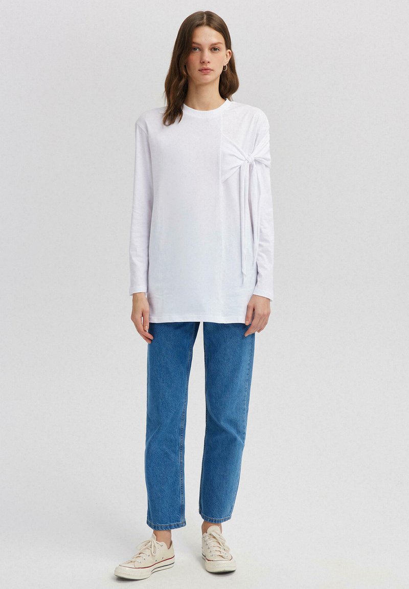 Touché Privé Longsleeve wit Touché Privé Longsleeve wit