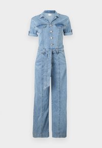 Denim kombinezon v svetlo modri barvi s kratkimi zvitimi rokavi, dvema žepoma na prsih, pasom in širokimi hlačami. Gladka tekstura.