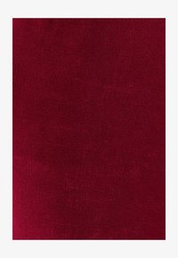 Unselected, burgundy