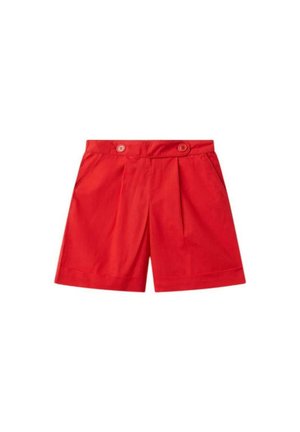 Røde shorts med høj talje med to knapper ved linningen og plisseringer under taljen, vist mod en hvid baggrund.