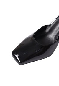 Ciabalù Decolleté - nero