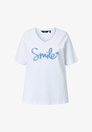 Biała bawełniana koszulka z krótkim rękawem i dekoltem w serek. Posiada niebieski haftowany napis "Smile" oraz mały wzór serduszka.