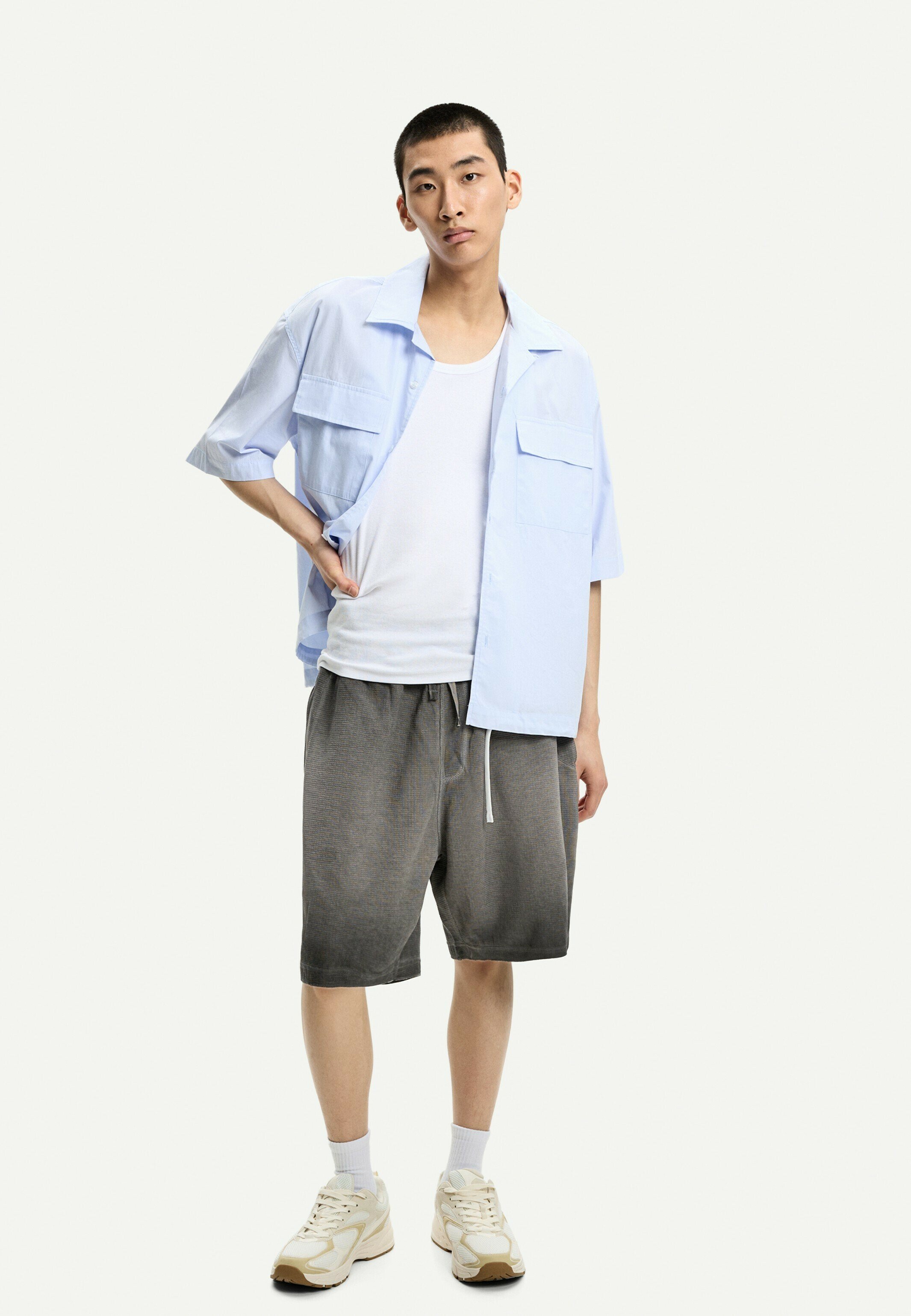【BERSHKA】FADED - EFFECT WAFFLE ベルシュカ ショートパンツ Bershka FADED - EFFECT WAFFLE - Short - mottled dark grey