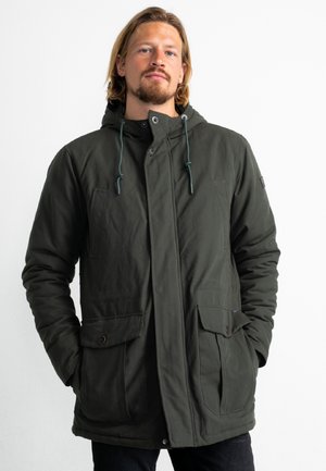 Parka - forest night